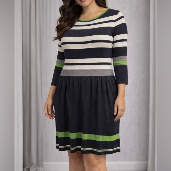 Vince Camuto Dresses & Skirts - Vince Camuto Navy, Cream & Green Striped Long Sleeve Knit Dress